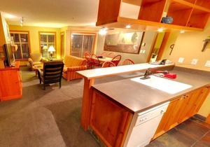 Perfect Whistler Getaway - 2 bedroom