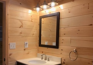 Pet Friendly Beautiful Tiny House Cabin in Inlet, NY (Adirondack Mountains)