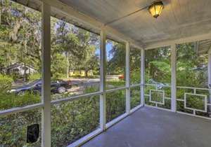 Pet Friendly Gainesville Getaway about 2 Mi to UF
