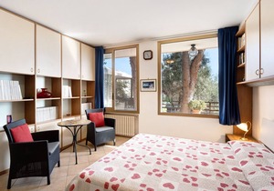 Pet-Friendly Holiday Home "Mare" with Sea View, Garden & Wi-Fi
