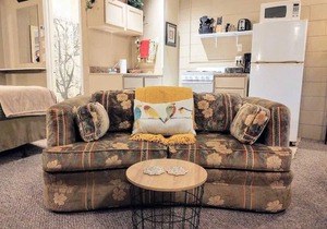 Pet Friendly Studio Cottage #2 At The Water's Edge