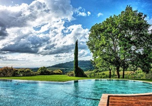 Petrognano Villa Sleeps 16 Pool Air Con WiFi