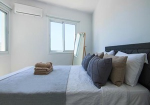 Phaedrus Living: Seaside Luxury Flat Lighthouse 74