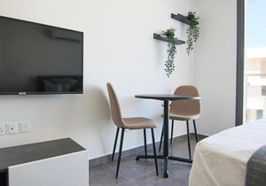 Phaedrus Living: Seaside Luxury Flat Athina 116