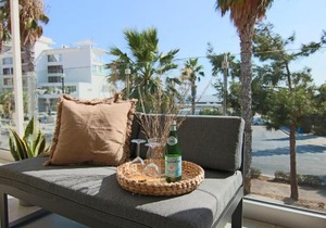 Phaedrus Living Seaview Luxury Flat Limnaria 153