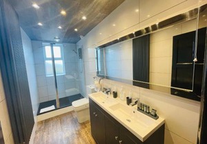 PHOENIX Apartments