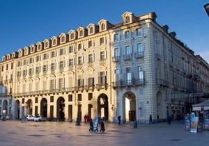 Piazza Castello Suite