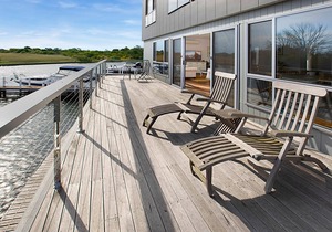 Pier 37 - Light and modern, this stylish property offers genuine waterfront