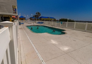 Pier Watch Villas 305