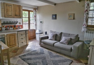 Pietramelina- Beautiful Stone Farmhouse with Pool in Quiet Valley Setting