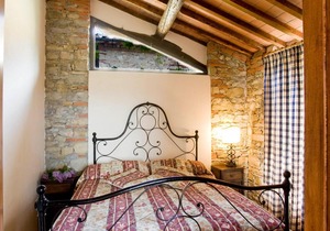 Pieve A Presciano Villa Sleeps 6 Pool WiFi