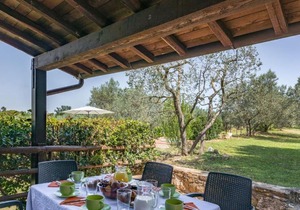 Pieve A Presciano Villa Sleeps 6 with Pool