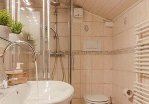PINZOLO THREE - ROOM APARTMENT WITH WIFI AND TWO BATHROOM
