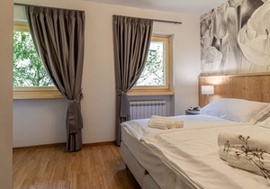 PINZOLO TWO-ROOM APARTMENT 4 BEDS - WIFI AND TERRACE