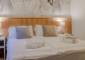 PINZOLO TWO-ROOM APARTMENT 4 BEDS - WIFI AND TERRACE