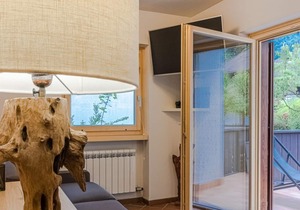 PINZOLO TWO-ROOM APARTMENT 4 BEDS - WIFI AND TERRACE