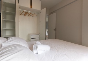 PIP201 Pleasant flat with balcony in Boa Viagem, near Shopping Recife, for up to four people
