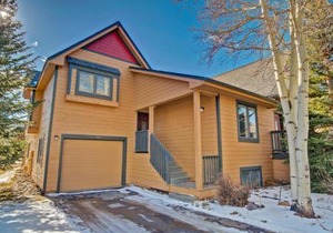 Pitkin Townhome 704