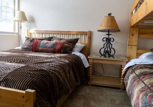 'Play Big' Sleep 6 in Spacious & Cozy Shockley Family Place!