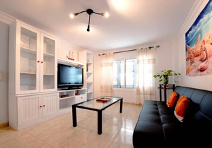 Playa de Arinaga three bedroom apartment, Wifi