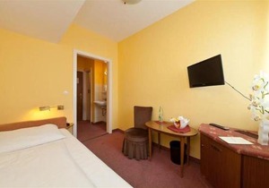 PLAZA INN Rieker Stuttgart Hauptbahnhof