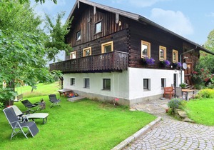 Pleasing Holiday Home in Viechtach Wiesing with Private Terrace