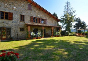 Podere Montelucci in Gaiole In Chianti