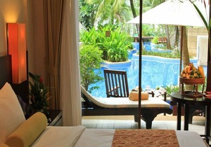 Pool Access -53 m²/570 ft² | Door Step Pool |Private terrace- PAS#14