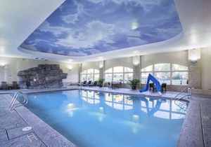 POOL IS OPEN! ZERMATT RESORT KING SUITE! (#237)