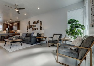 Pool Open! | Pool View | Cable TV + Streaming | New | Built in Bunk Beds | #5