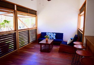 POPOYO SURF HOUSE Steps from the Beach