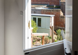 Poppy Cottage - sleeps 2 guests in 1 bedroom