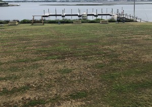 Popular Rental ~ Fantastic Studio Condo Located on the Inter Coastal Waterway