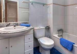 Port L'escala by Interhome
