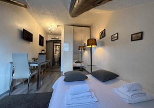 Porta Nuova Attic room