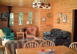 Portage Lodge - Cabin #6 (5 people) - Kenora, Ontario, Canada