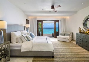 Portico 3 by Blue Sky Luxury