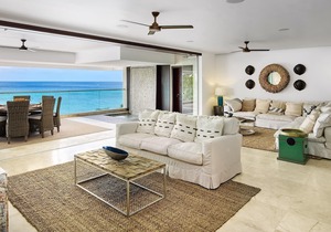 Portico 3 in St James by Personal Villas - Awe-Inspiring Architecture