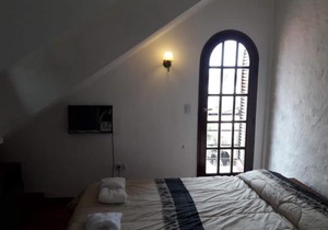 Posada Villa club, Apart 3 cerca del aeropuerto el Palomar