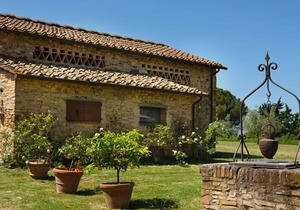 Pozzo dei Desideri 2 - Apartment with swimming pool