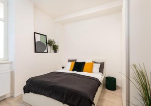 Prague Days - Minimalist Apartment - Easy City Access