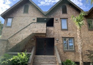 Premier 1 Bedroom Villa. - POOL ACCESS! 1 minute walk to the Beach!