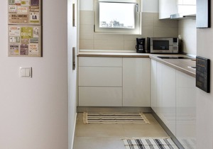 PREMIUM BRIGHT FLAT NEAR METRO +BATHTUB & NETFLIX