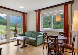 Pretty Apartment in Zwieselstein with Balcony
