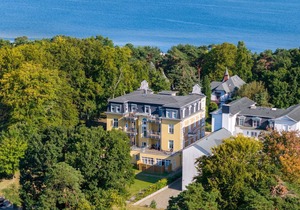 Pretty apartment with two balconies - only 100m to the kilometer-long Baltic Sea beach