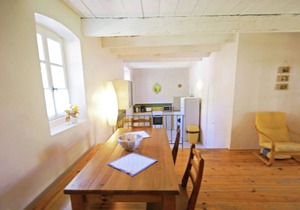 Pretty Holiday Home in Ardèche with Swimming Pool