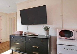 Pretty N Pink Room #5- 1960 Retro Motel