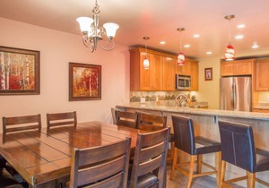 Prime location, superb accommodations! New Club House with pool and hot tub!