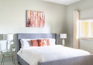 Prime Residence #7 on 7 Mile Beach, High-End Ground Floor Beachfront Condo