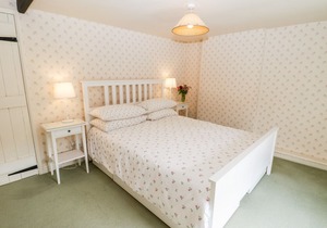 Primrose Hill Farmhouse, HUTTON-LE-HOLE